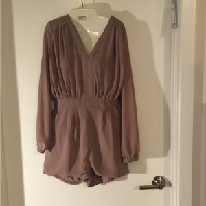 In Style Pink Romper Size Large$ 25